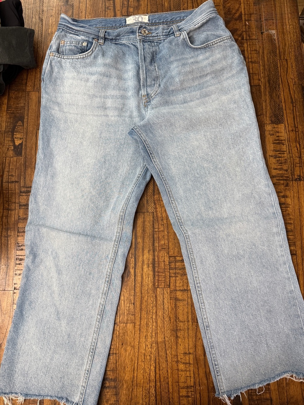 We the Free by Free People Light Wash Straight Leg Jeans size 30